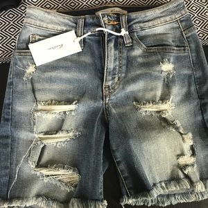 Distress denim Shorts